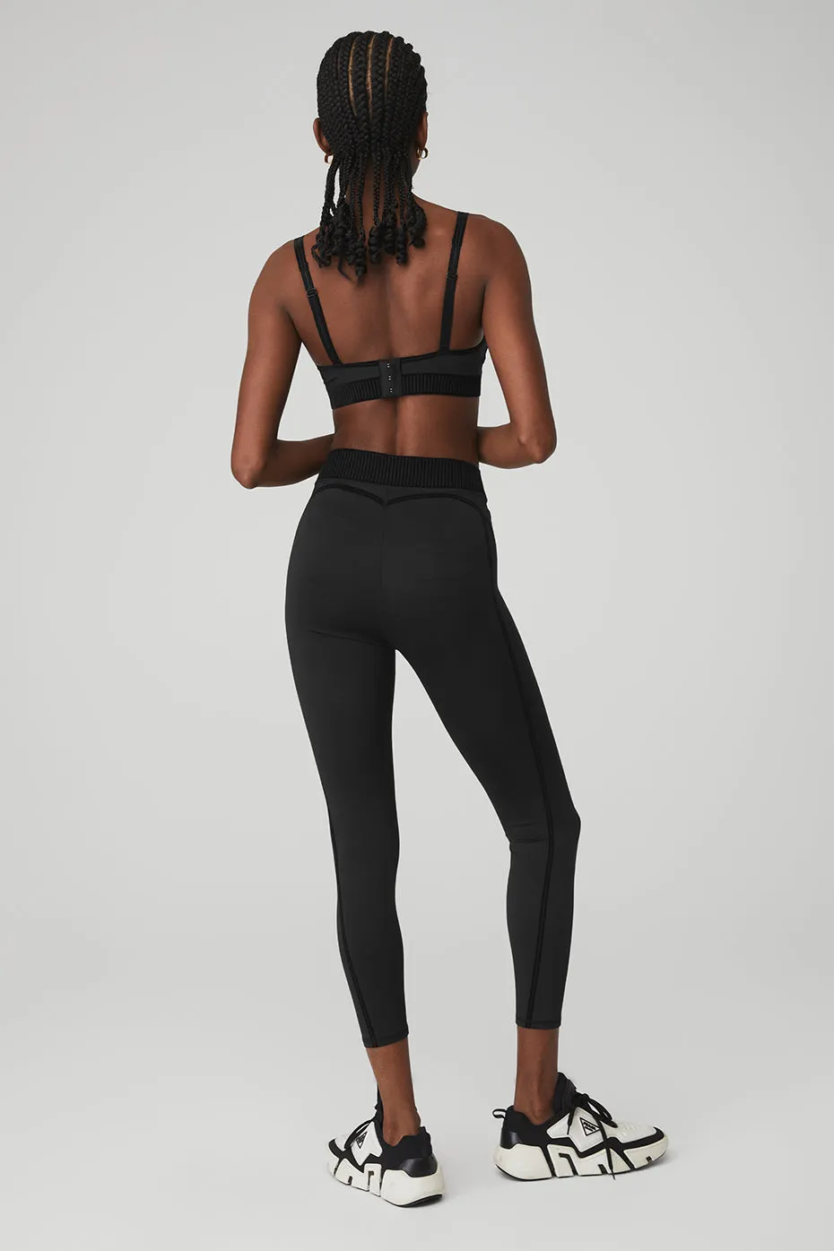 Airlift Line Up Bra & Airlift High-Waist 7/8 Line Up Legging Set