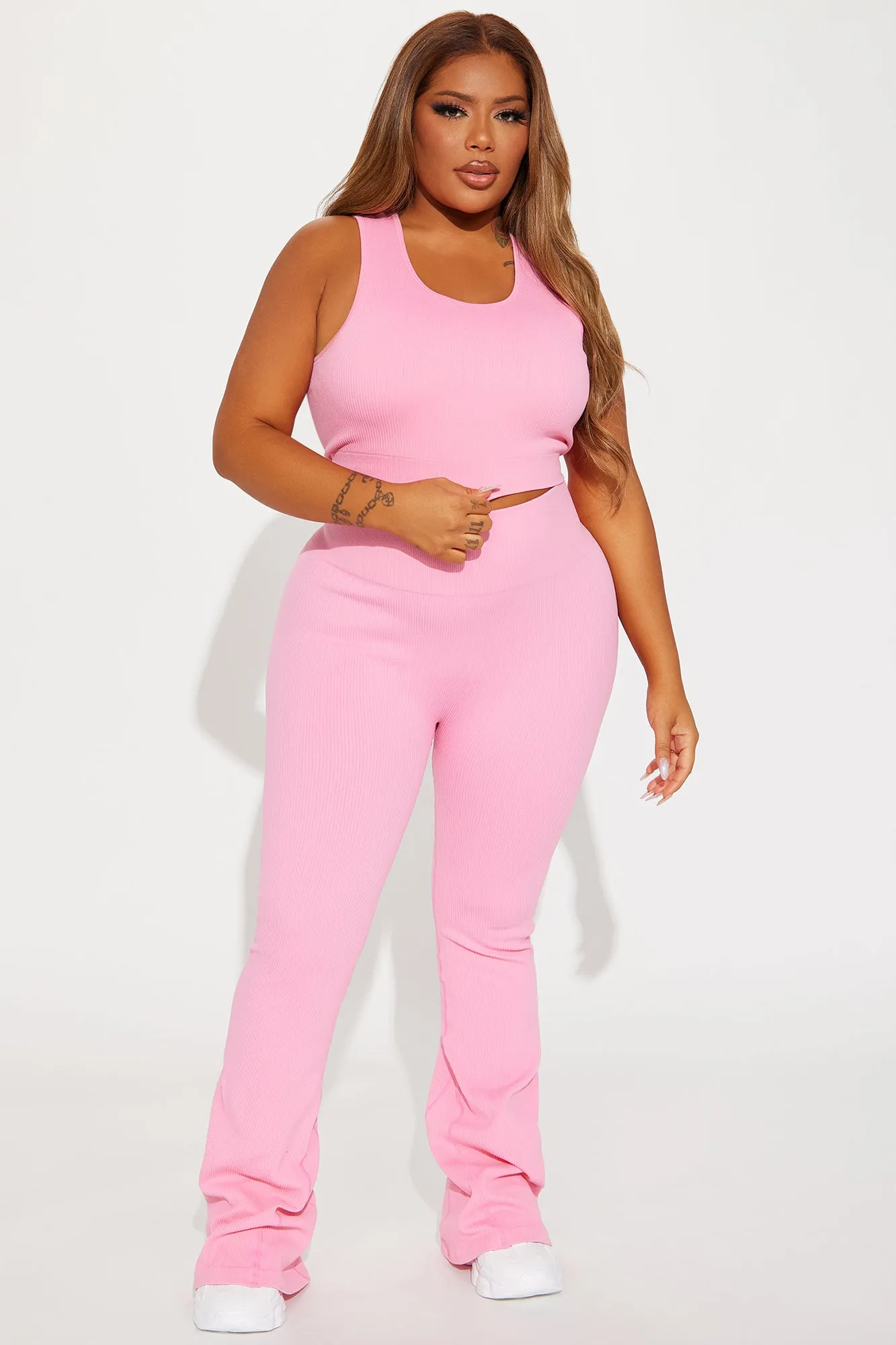 Beach Body Effortless Seamless Sports Bra - Bubblegum Pink