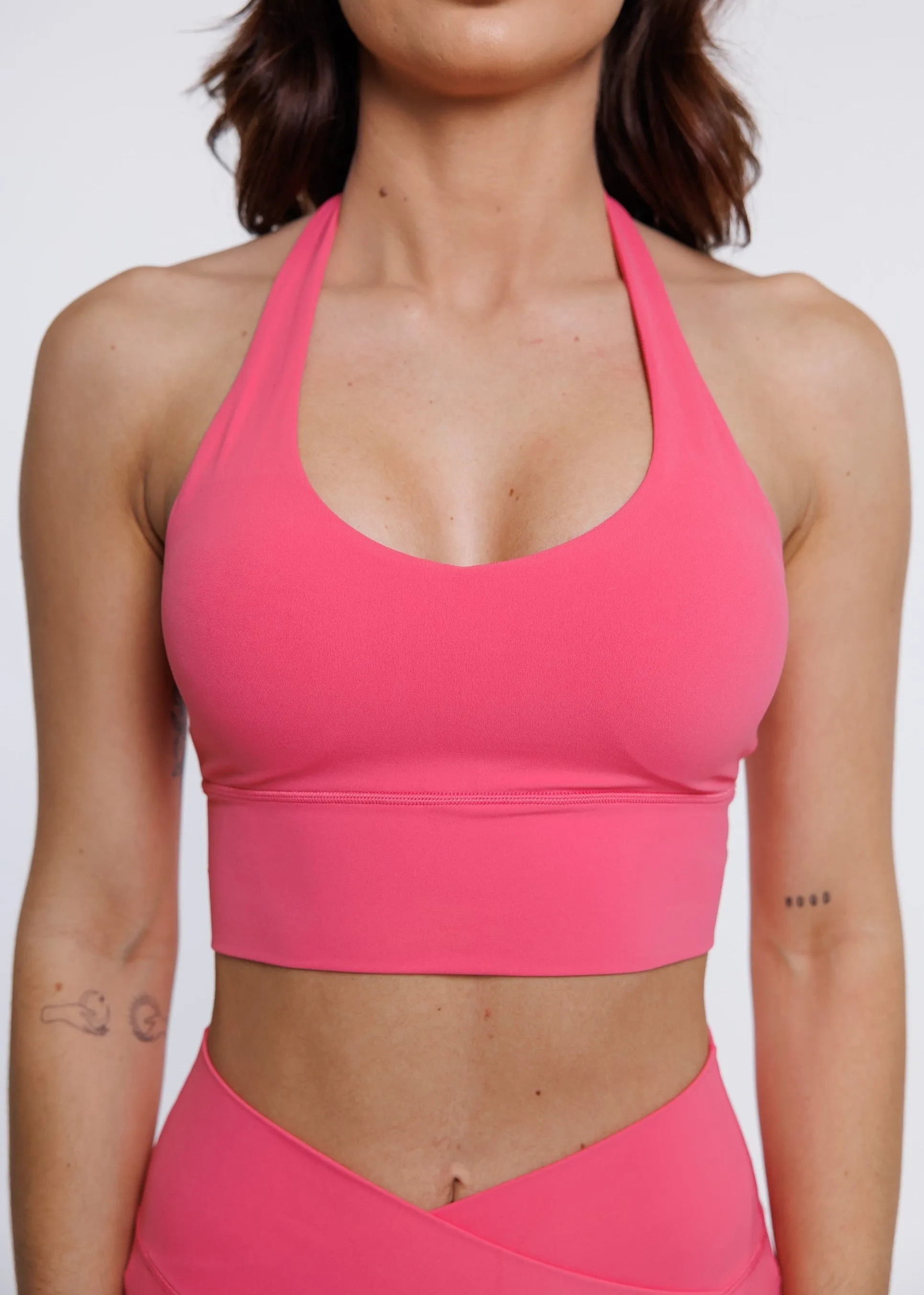 Elevate Halter Bra - Pink