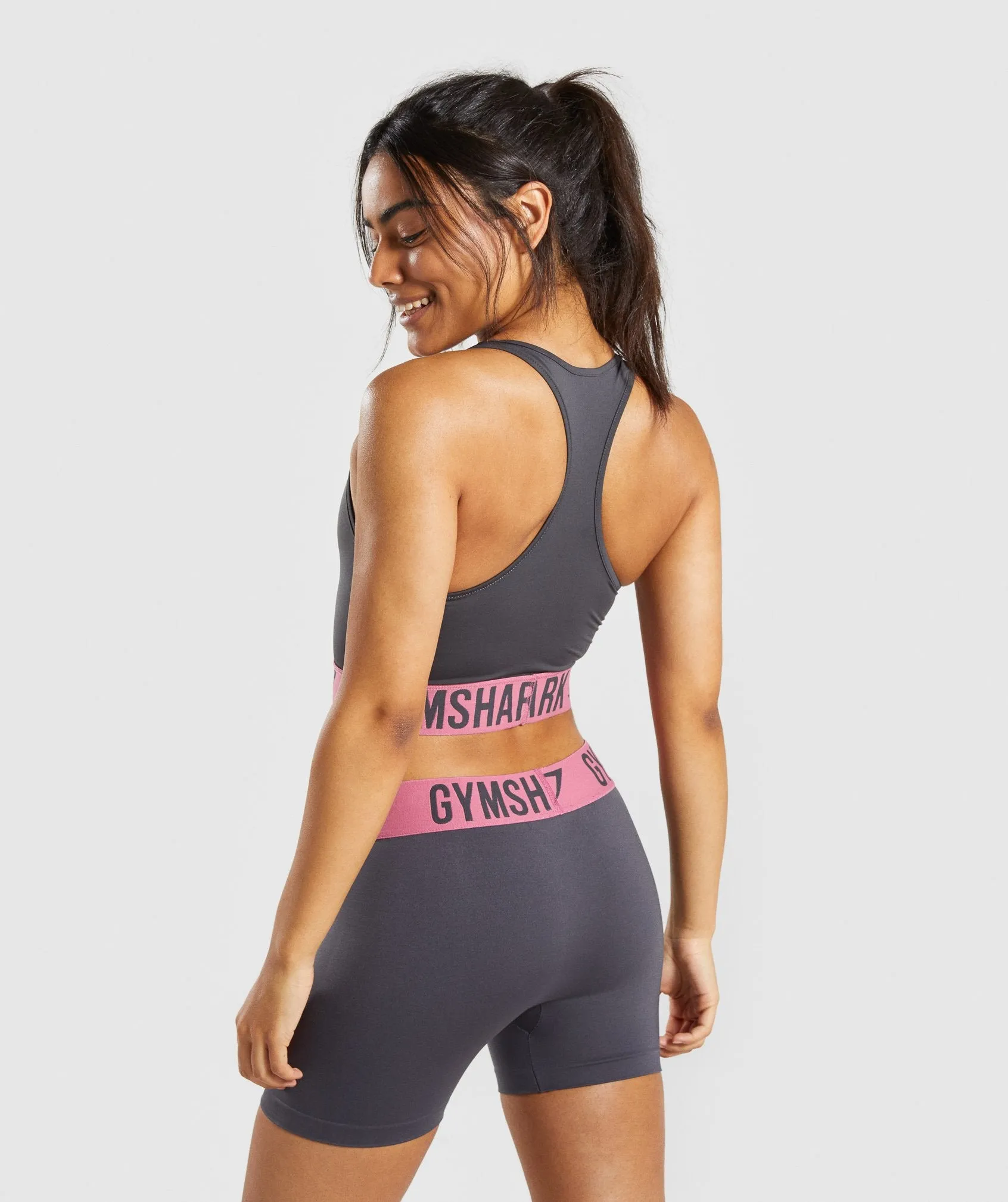 Gymshark Fit Sports Bra - Charcoal/Dusky Pink