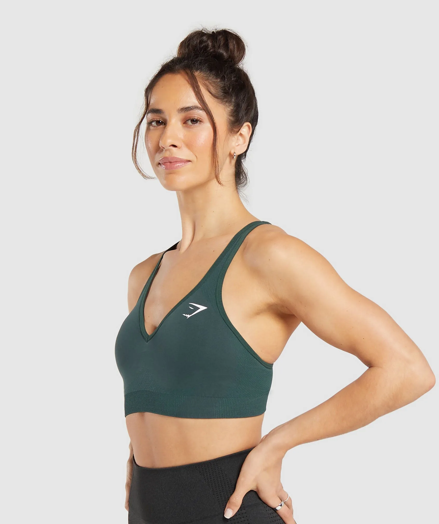 Gymshark Vital Seamless 2.0 V Neck Sports Bra - Woodland Green Marl