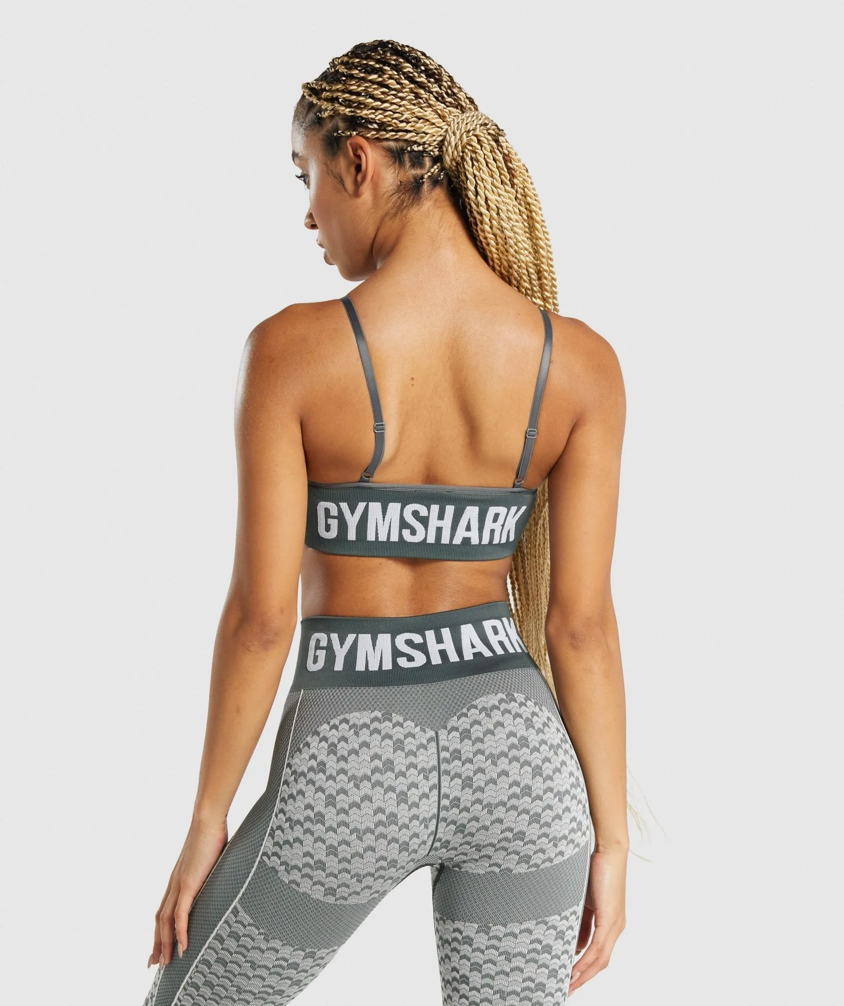 Gymshark WTFlex Seamless Strappy Sports Bra - Chevron | Charcoal