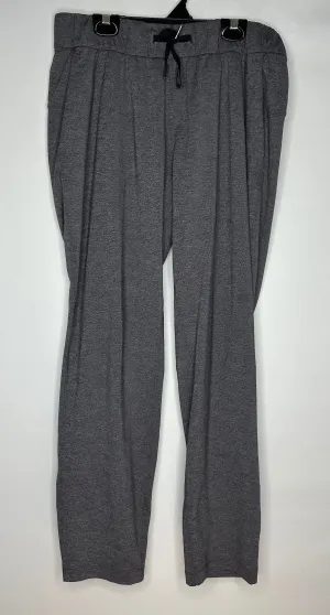 Lululemon Front Pkt Strgh size 8 Med