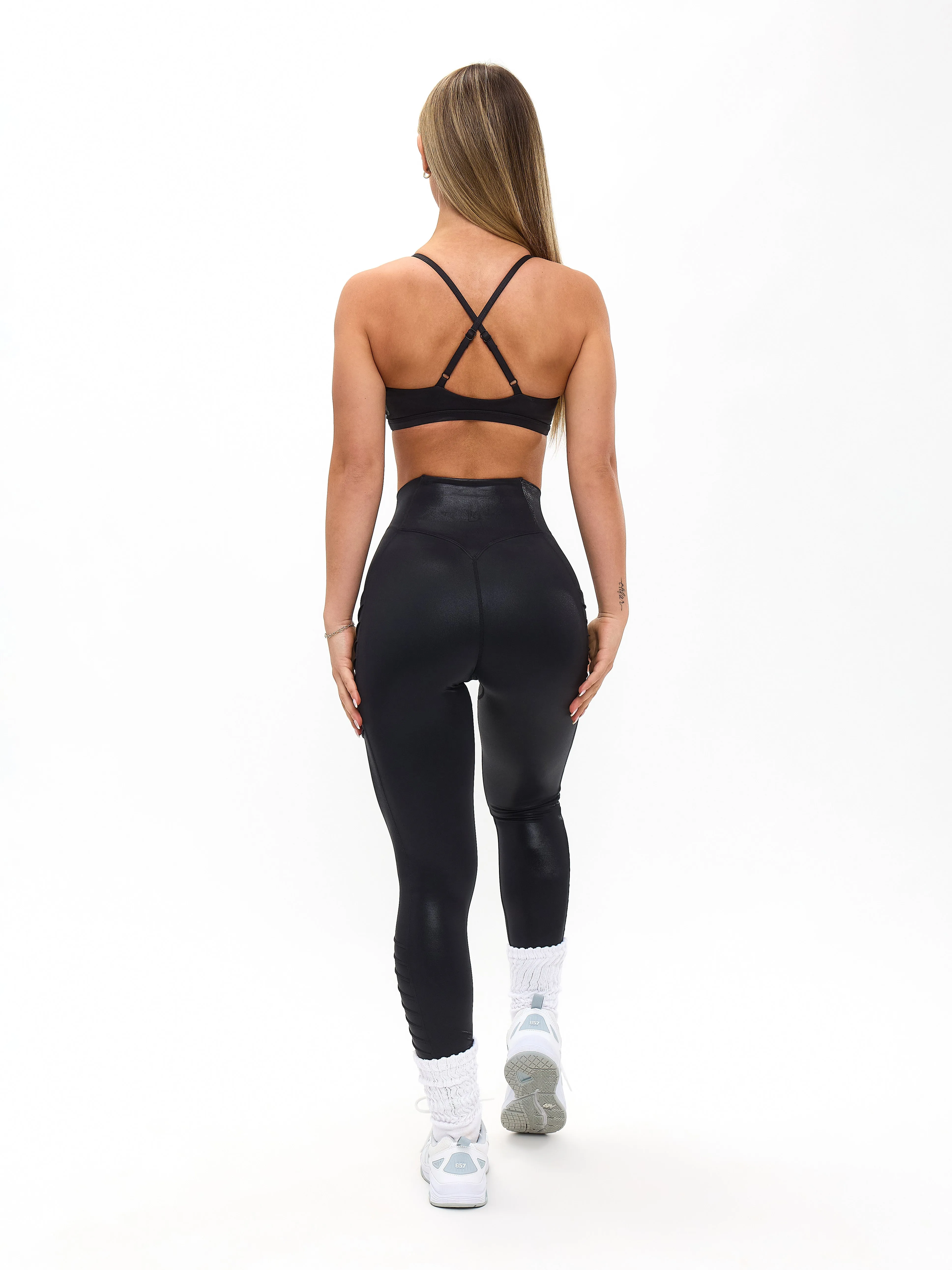 Spicy Sports Bra - Black Patent