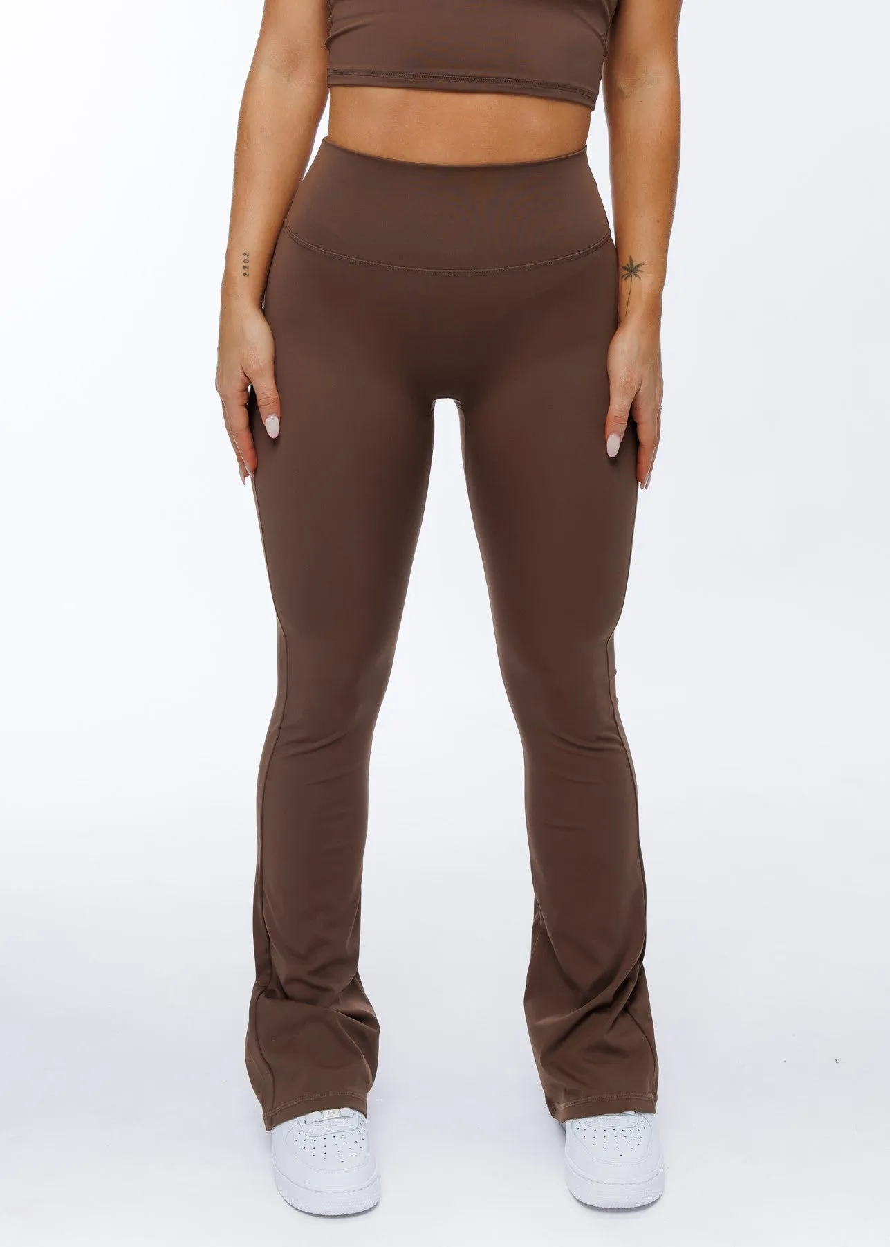 Vantage Flare Leggings - Chocolate